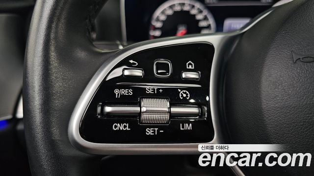 Mercedes-Benz E-Class (W213) E300 AMG Line 2019 — фото 29