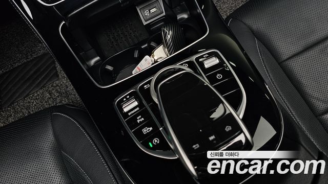 Mercedes-Benz E-Class (W213) E300 AMG Line 2019 — фото 33