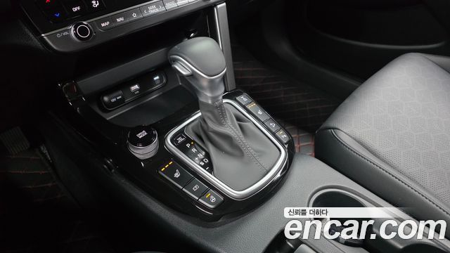 Kia Seltos Gasoline 1.6 Turbo 4WD Trendy 2026 — фото 9