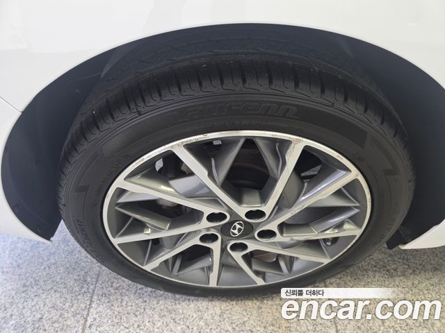 Hyundai Avante (AD) 1.6 Smart Choice 2020 — фото 17