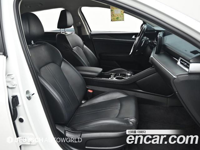 Kia K5 (III) 2.0 Prestige 2022 — фото 10