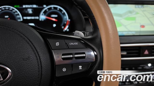 Kia K7 Premier 3.0 GDI Signature 2020 — фото 16