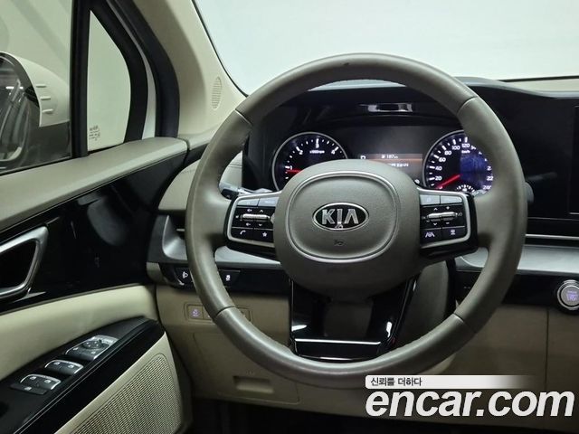 Kia Carnival (IV) Diesel 9-Seater Prestige 2021 — фото 6