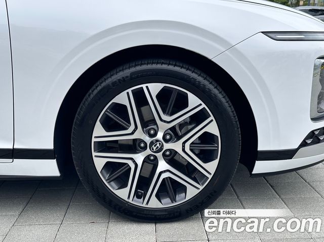 Hyundai Grandeur (GN7) 2,5 Gasoline 2WD Premium 2026 — фото 7