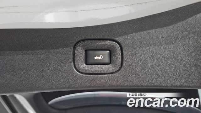Renault Korea QM6 2.0 GDe RE Signature 2WD 2021 — фото 15