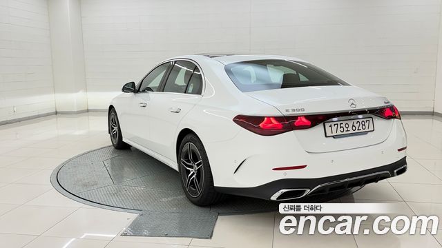 Mercedes-Benz E-Class (W214) E300 4MATIC AMG Line 2025 — фото 4