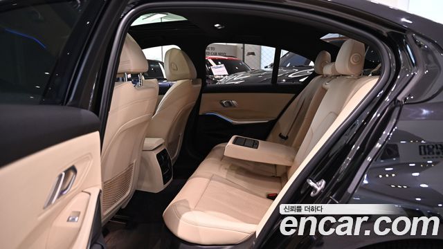 BMW 3 Series (G20) 320i M Sport 2022 — фото 10