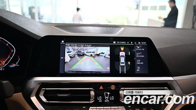 BMW 3 Series (G20) 320i M Sport 2022 — фото 19