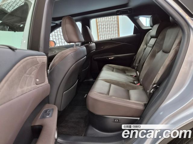 Lexus RX450h+ (V) Luxury 2023 — фото 18