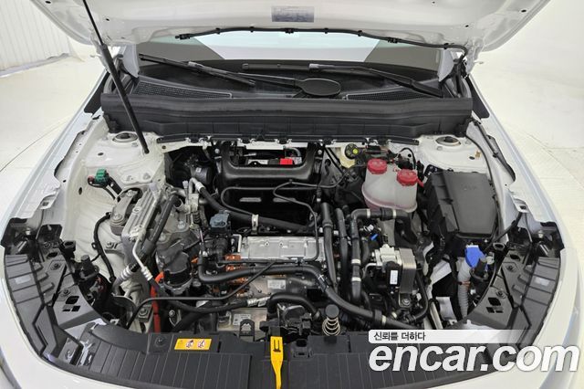Mercedes-Benz EQB (X243) EQB300 4MATIC 2026 — фото 6