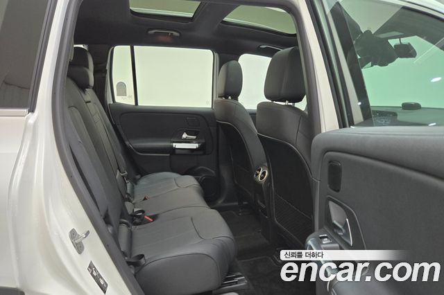 Mercedes-Benz EQB (X243) EQB300 4MATIC 2026 — фото 10