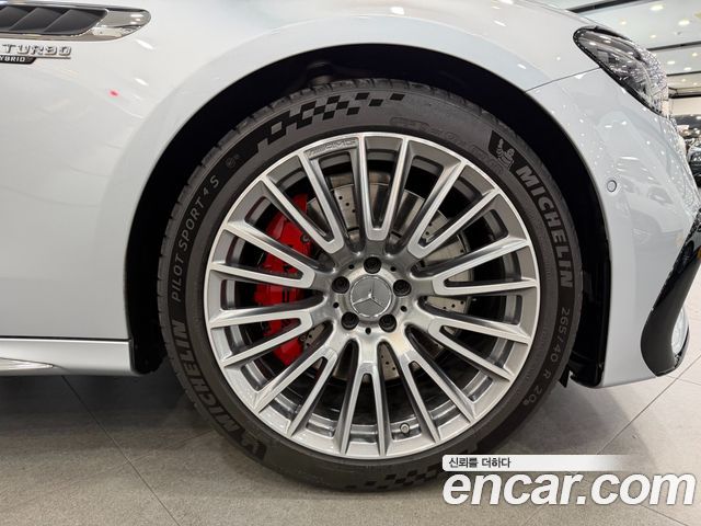 Mercedes-Benz E-Class (W214) AMG E53e 4MATIC+ 2026 — фото 5