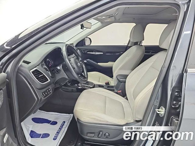 Kia Seltos Diesel 1.6 2WD Signature 2021 — фото 15