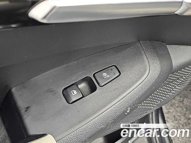 Kia Seltos Diesel 1.6 2WD Signature 2021 — фото 17