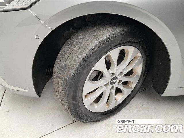 Kia K8 2.5 Gasoline 2WD Noblesse 2023 — фото 24