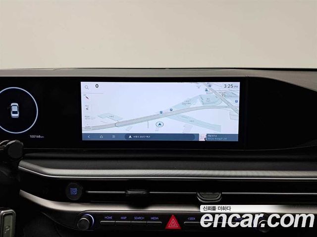 Hyundai Grandeur (GN7) 3.5 Gasoline 2WD Exclusive 2023 — фото 9