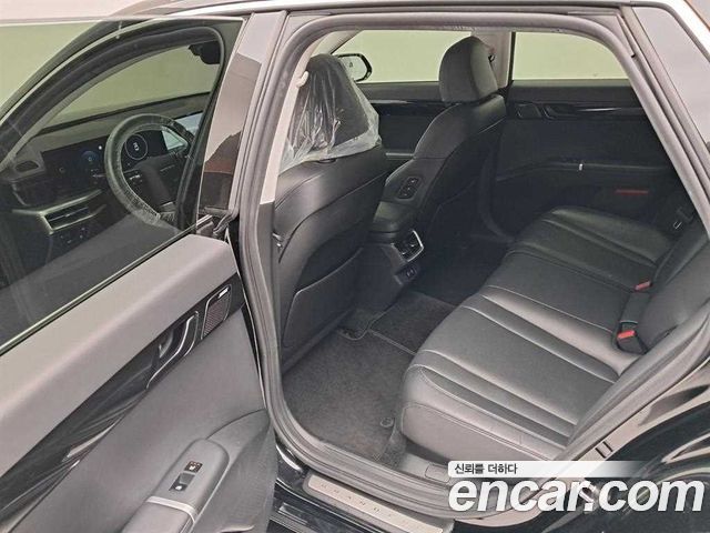 Hyundai Grandeur (GN7) 3.5 Gasoline 2WD Exclusive 2023 — фото 16