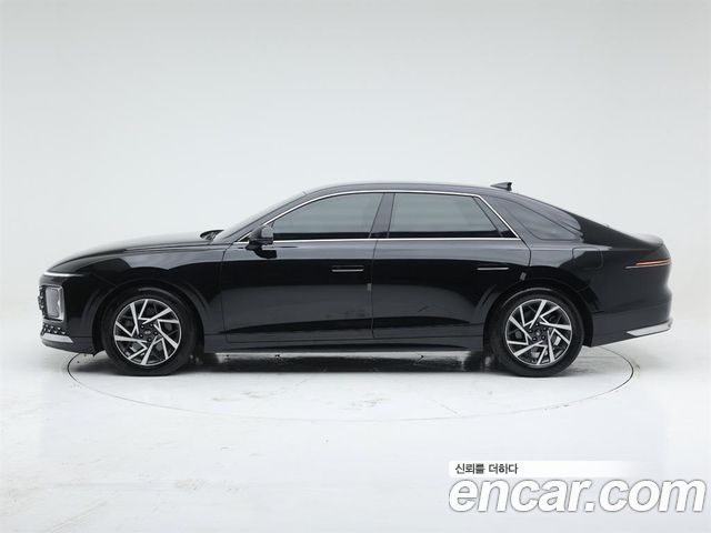 Hyundai Grandeur (GN7) 3.5 Gasoline 2WD Exclusive 2023 — фото 3