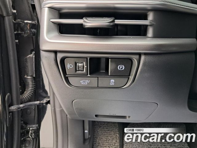 Hyundai Grandeur (GN7) 3.5 Gasoline 2WD Exclusive 2023 — фото 18