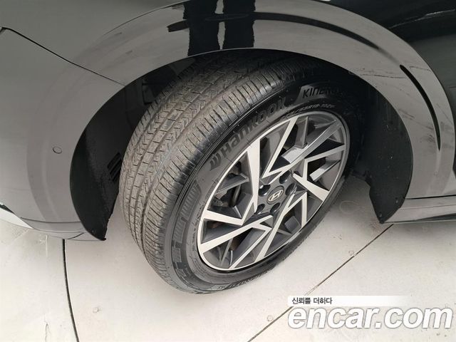 Hyundai Grandeur (GN7) 3.5 Gasoline 2WD Exclusive 2023 — фото 24