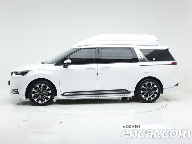 Kia Carnival (IV) Diesel 9-Seater Hi-Limousine Signature 2023 — фото 3