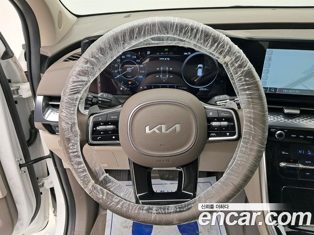 Kia Carnival (IV) Diesel 9-Seater Hi-Limousine Signature 2023 — фото 7