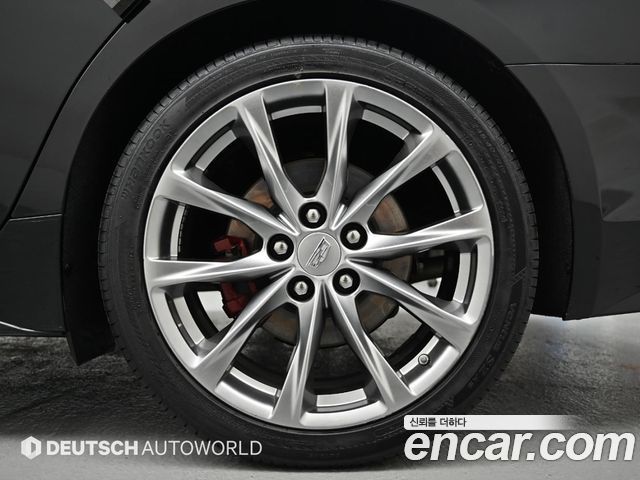 Cadillac CT5 2.0 Sport 2020 — фото 5