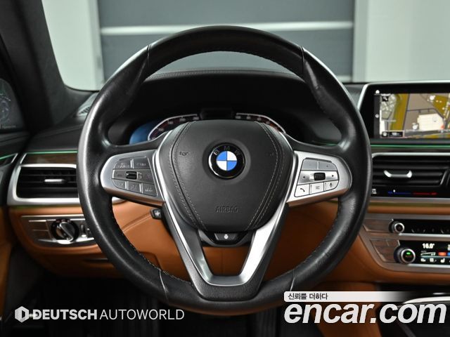 BMW 7 Series (G11) 730d xDrive Design Pure Excellence 2022 — фото 17