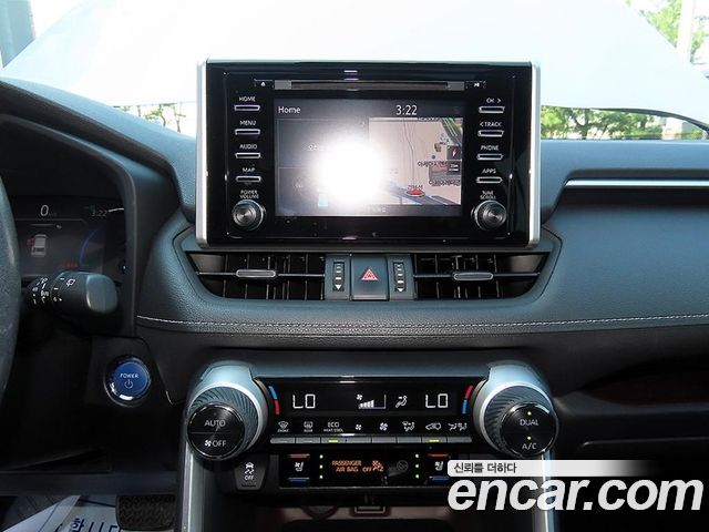 Toyota RAV4 (V) 2.5 4WD Hybrid 2019 — фото 19