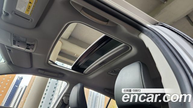 Lexus CT200h 1.8 Compact Trendy ZWA10 2011 — фото 20