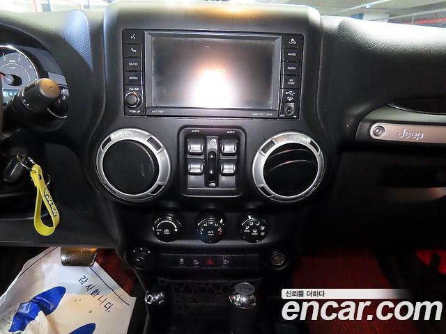 Jeep Wrangler (JK) 2.8 Diesel Rubicon 4Door 2015 — фото 15