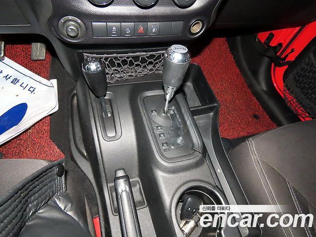 Jeep Wrangler (JK) 2.8 Diesel Rubicon 4Door 2015 — фото 16