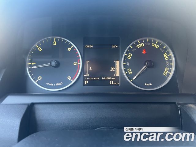 Land Rover Discovery 4 3.0 SDV6 SE 2014 — фото 18
