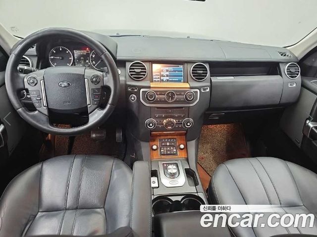 Land Rover Discovery 4 3.0 SDV6 SE 2014 — фото 7