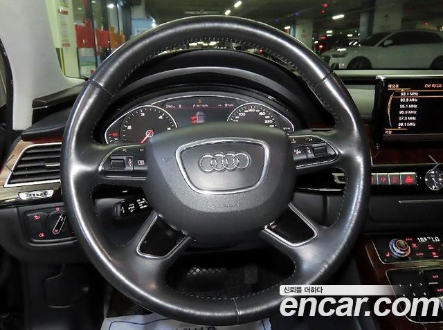 Audi A8 3.0 TDI Quattro D4 2012 — фото 8