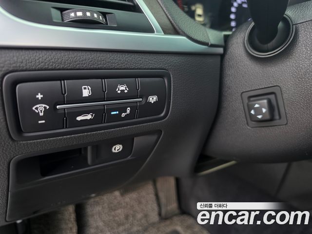 Genesis G80 3.8 GDI AWD Prestige 2017 — фото 16
