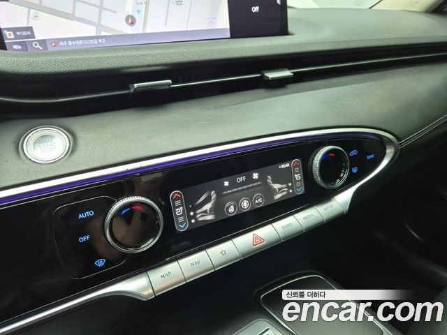 Genesis GV70 2.2 Diesel 2WD 2021 — фото 16