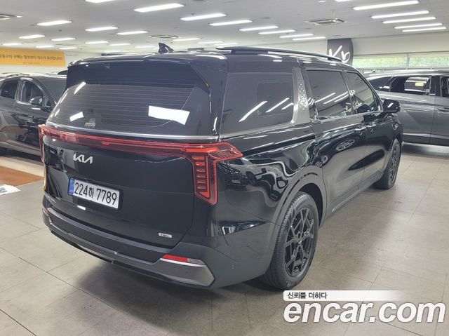 Kia Carnival (IV) HEV 9seater Gravity 2025 — фото 2