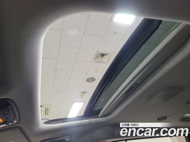 Kia Carnival (IV) HEV 9seater Gravity 2025 — фото 16