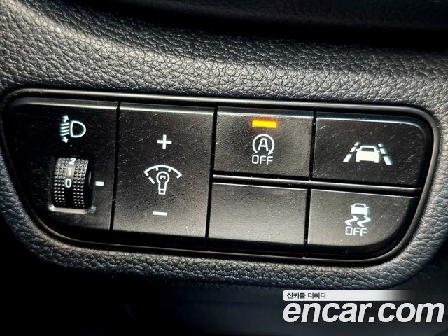 Kia Seltos Diesel 1.6 2WD Noblesse 2020 — фото 21