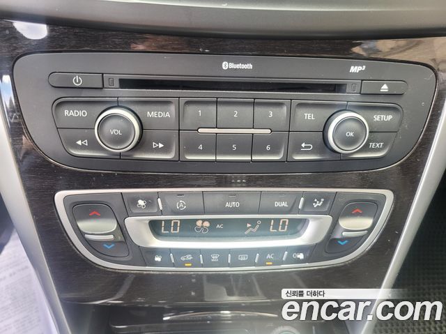Renault Korea SM5 Platinum 1.6 TCE S/S Collection 2014 — фото 18