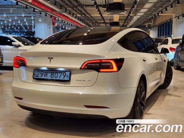 Tesla Model 3 Long Range AWD 2021 — фото 4