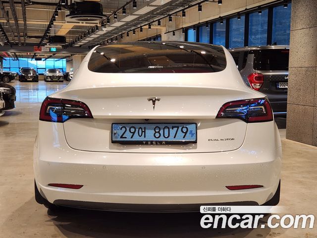 Tesla Model 3 Long Range AWD 2021 — фото 2