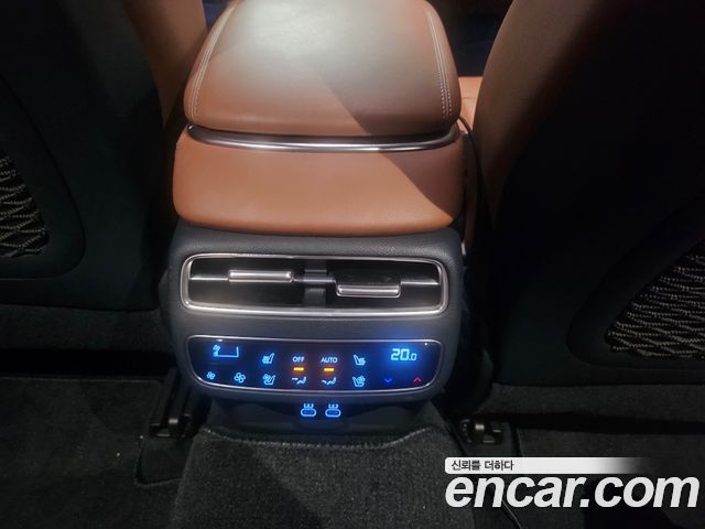 Genesis GV70 2.5T Gasoline AWD 2025 — фото 7