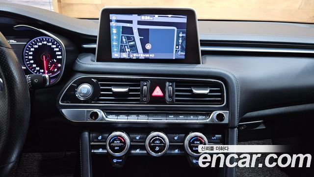 Genesis G70 2.2D AWD Elite 2019 — фото 19