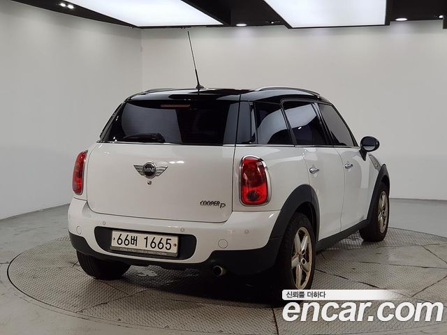 MINI Cooper D Countryman SE 1st 2012 — фото 4