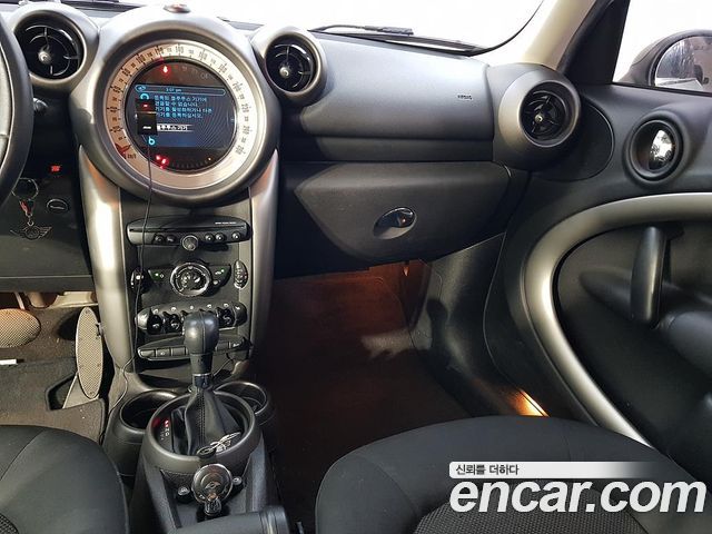 MINI Cooper D Countryman SE 1st 2012 — фото 10