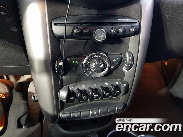 MINI Cooper D Countryman SE 1st 2012 — фото 17