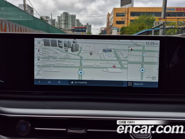 Hyundai Grandeur (GN7) 2,5 Gasoline 2WD Exclusive 2023 — фото 9