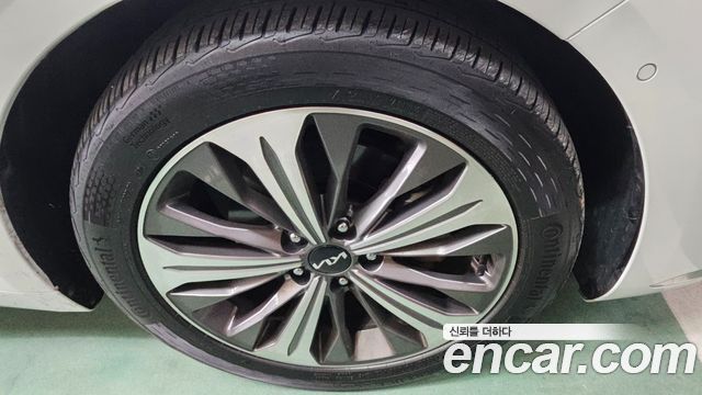 Kia K8 Hybrid Signature 2023 — фото 9